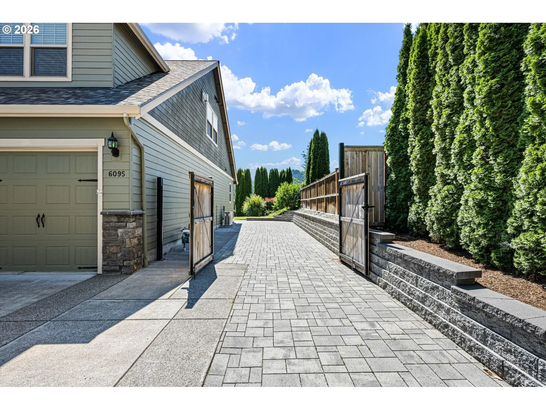 Photo of 6095 GRAYSTONE LOOP