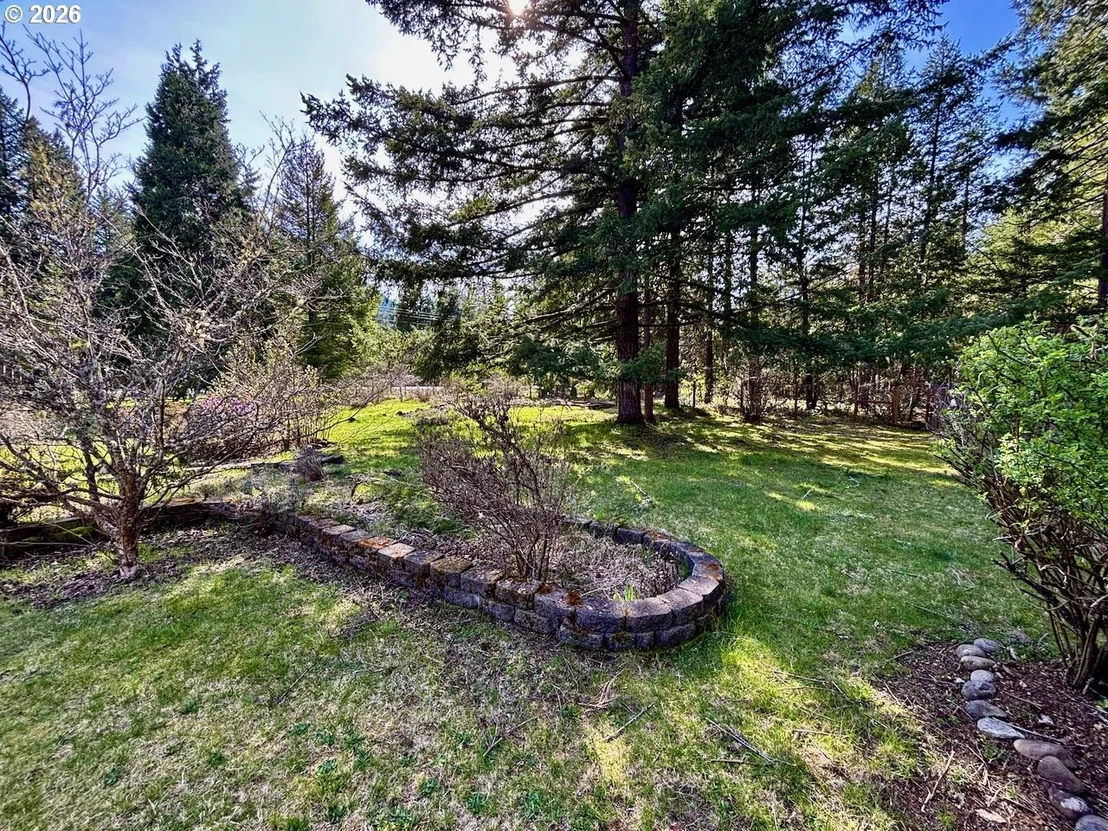Photo of 55433 MCKENZIE HWY