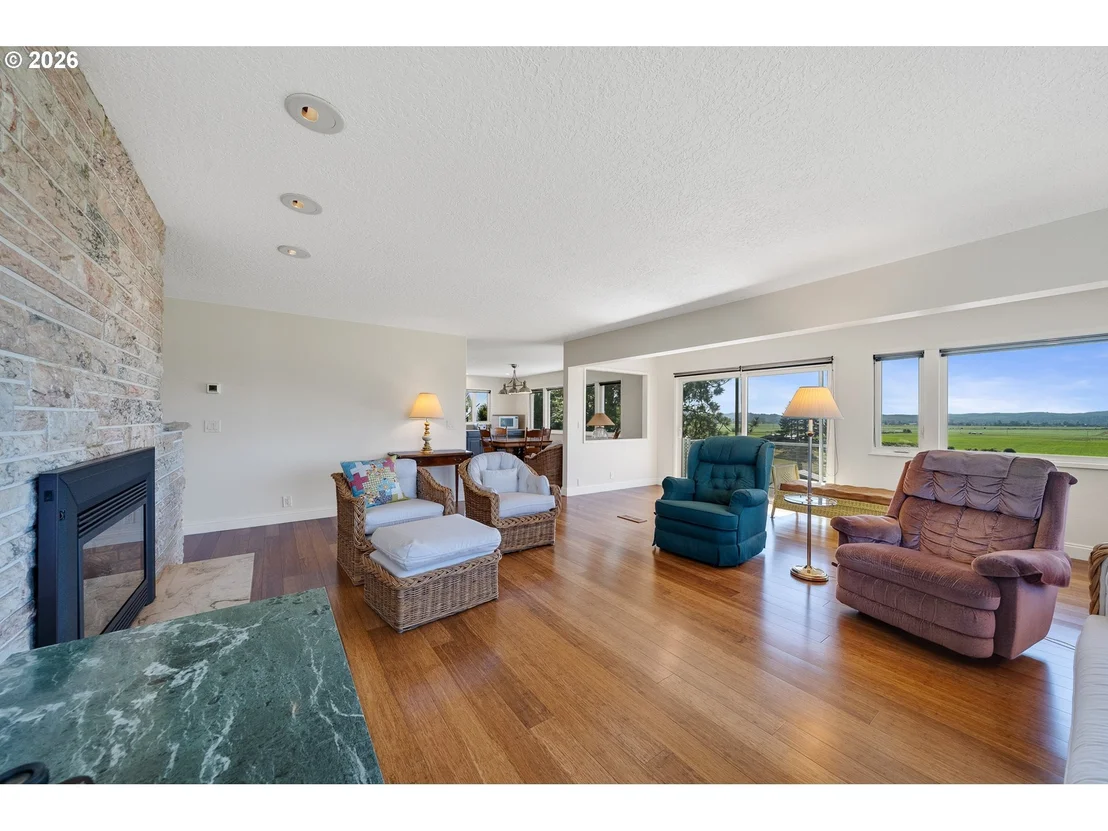 Photo of 6145 GRANDVIEW HTS