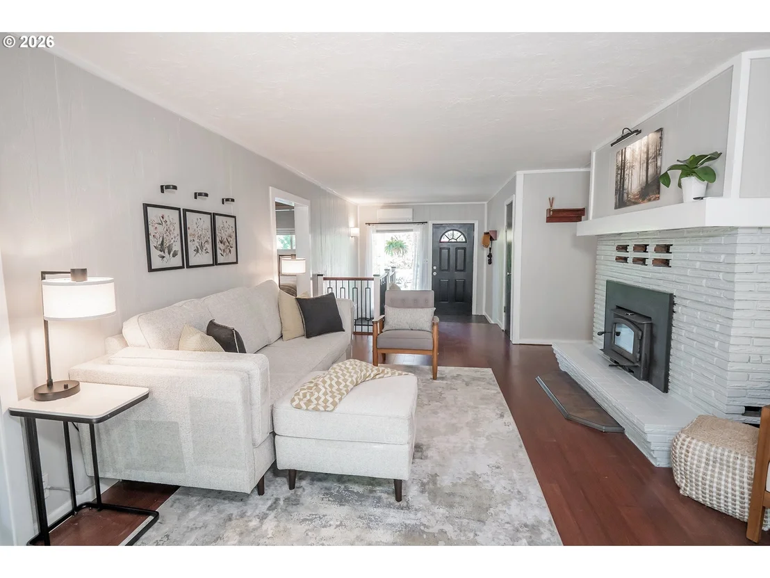 Photo of 1400 W 40TH AVE