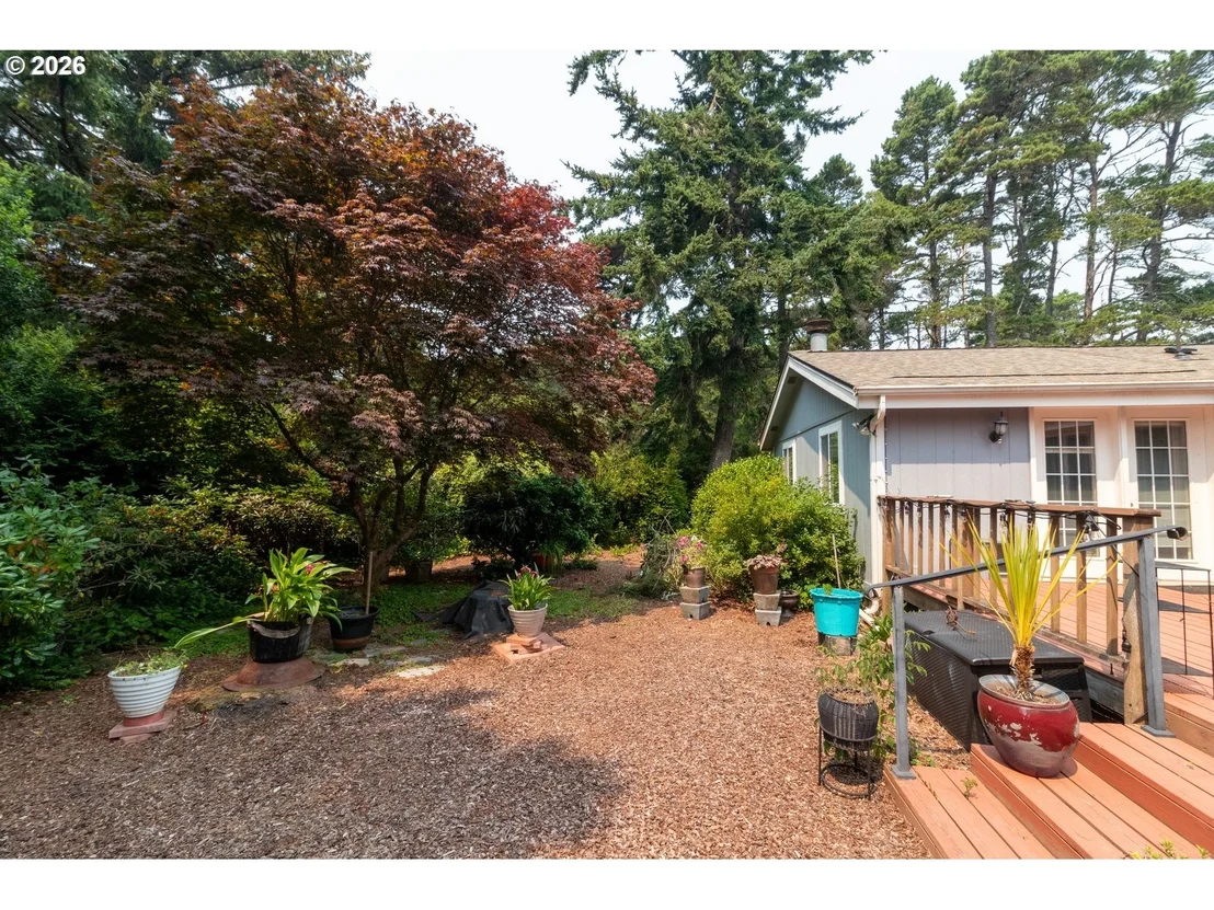 Photo of 4792 RHODODENDRON LOOP