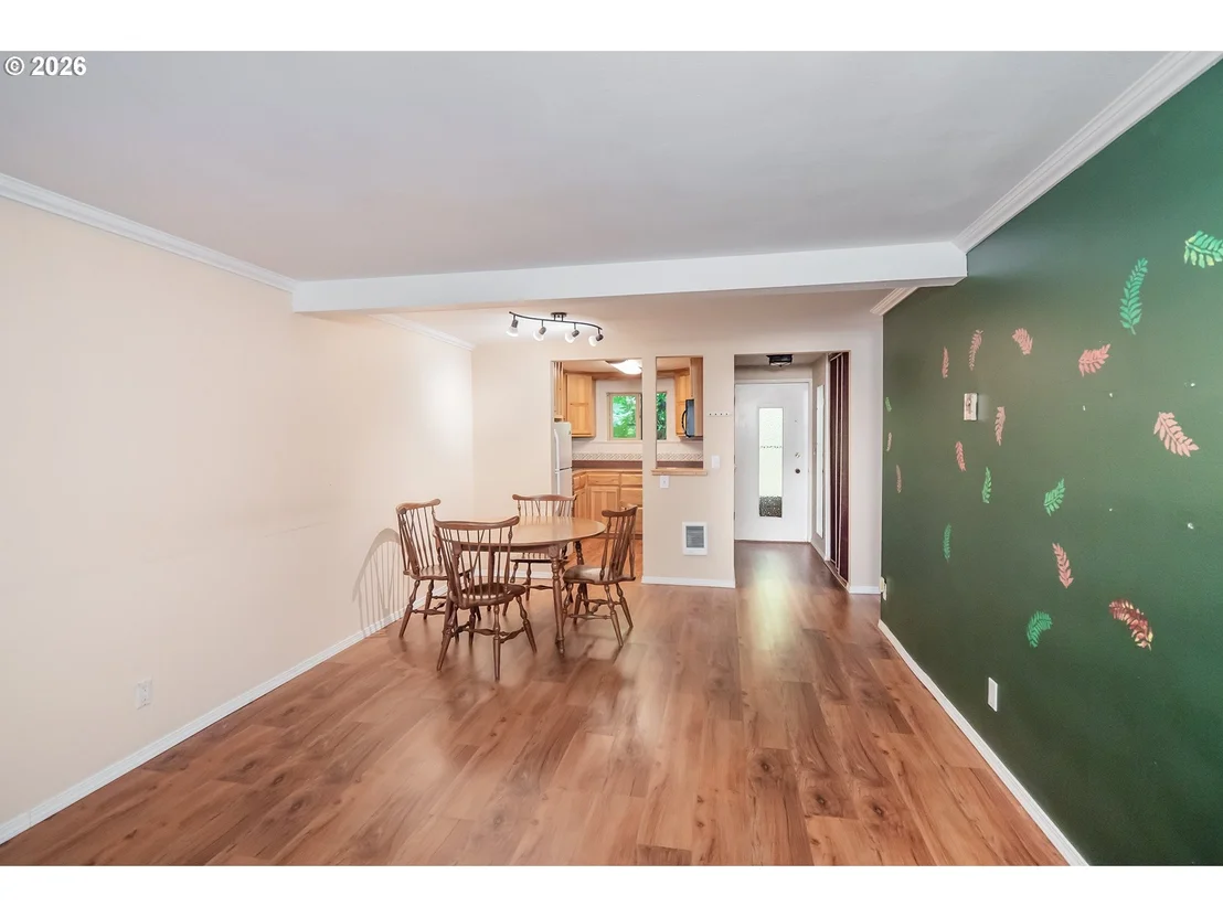 Photo of Unit C at 4047 DONALD ST