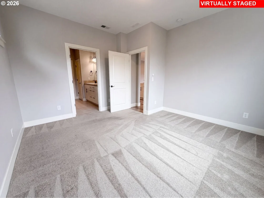 Photo of 614 SW 49TH DR