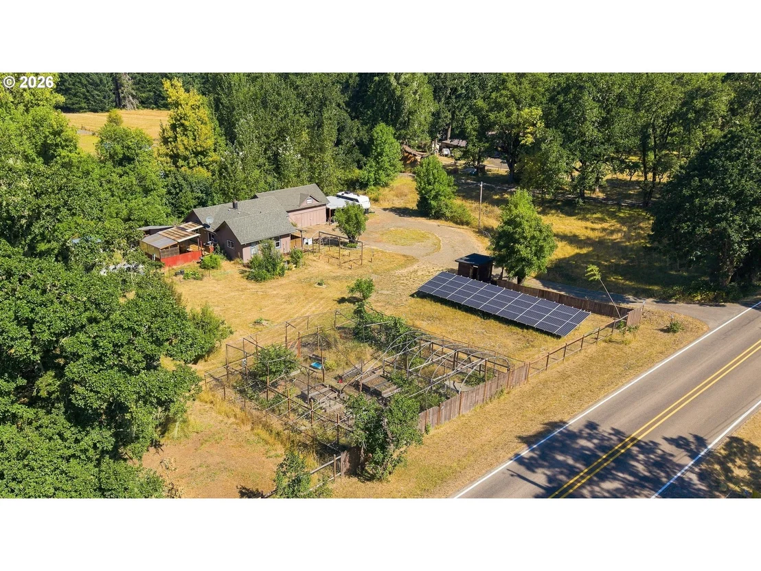 Photo of 38497 WENDLING RD