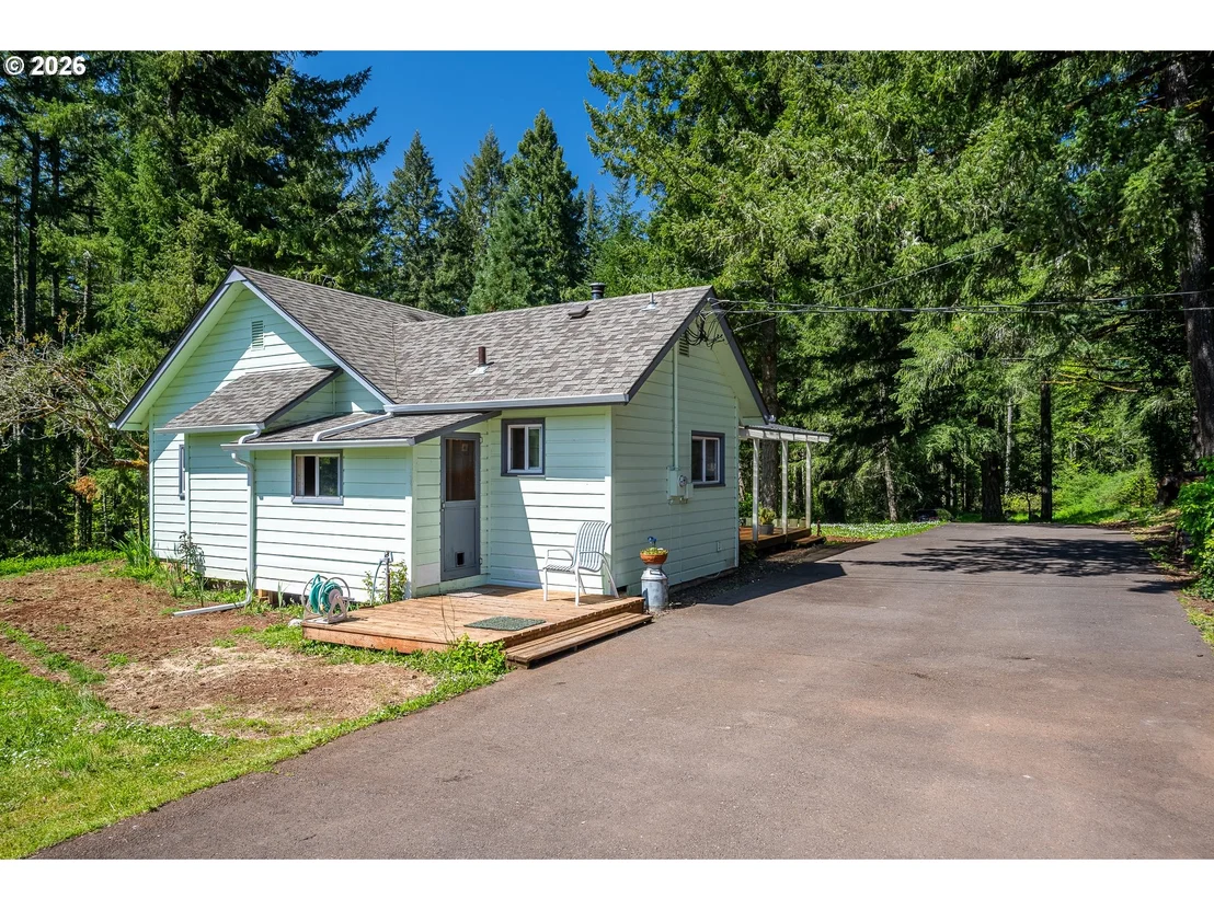 Photo of 40168 BOOTH KELLY RD