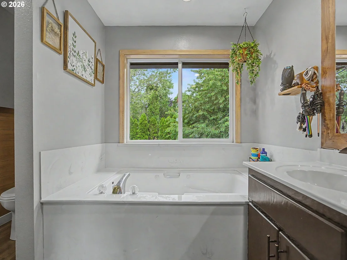 Photo of 3008 SE LAURA AVE