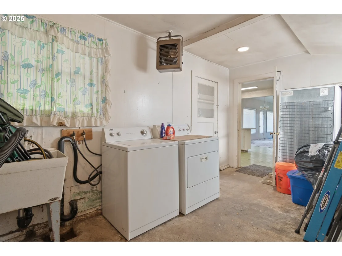Photo of 412 GARDNER AVE