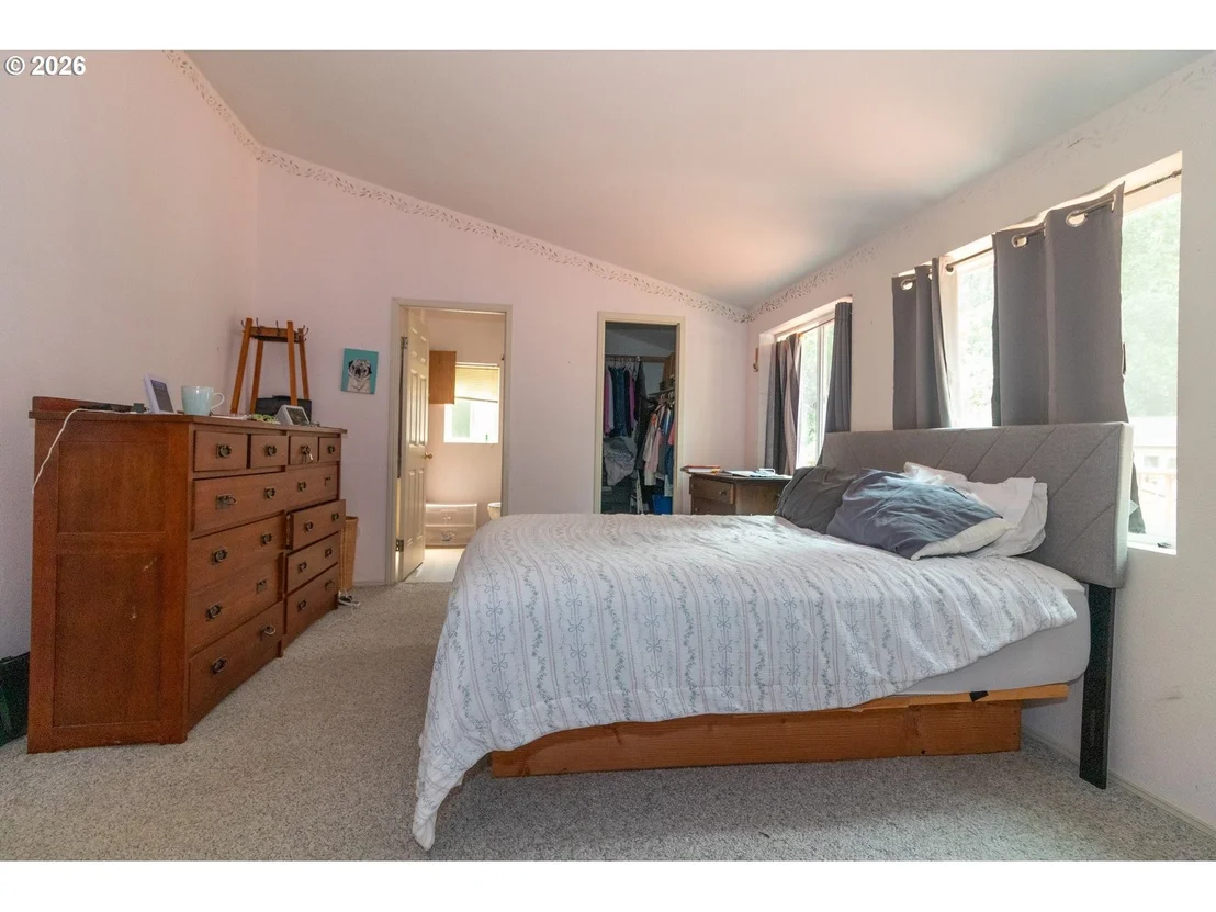 Photo of 4792 RHODODENDRON LOOP