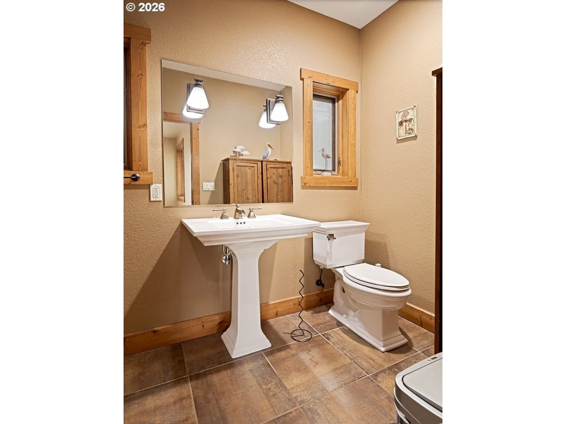Photo of 4728 COOPERS HAWK RD