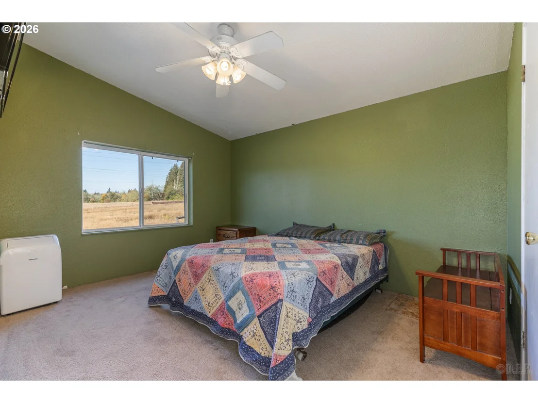 Photo of 76654 HEATH RD