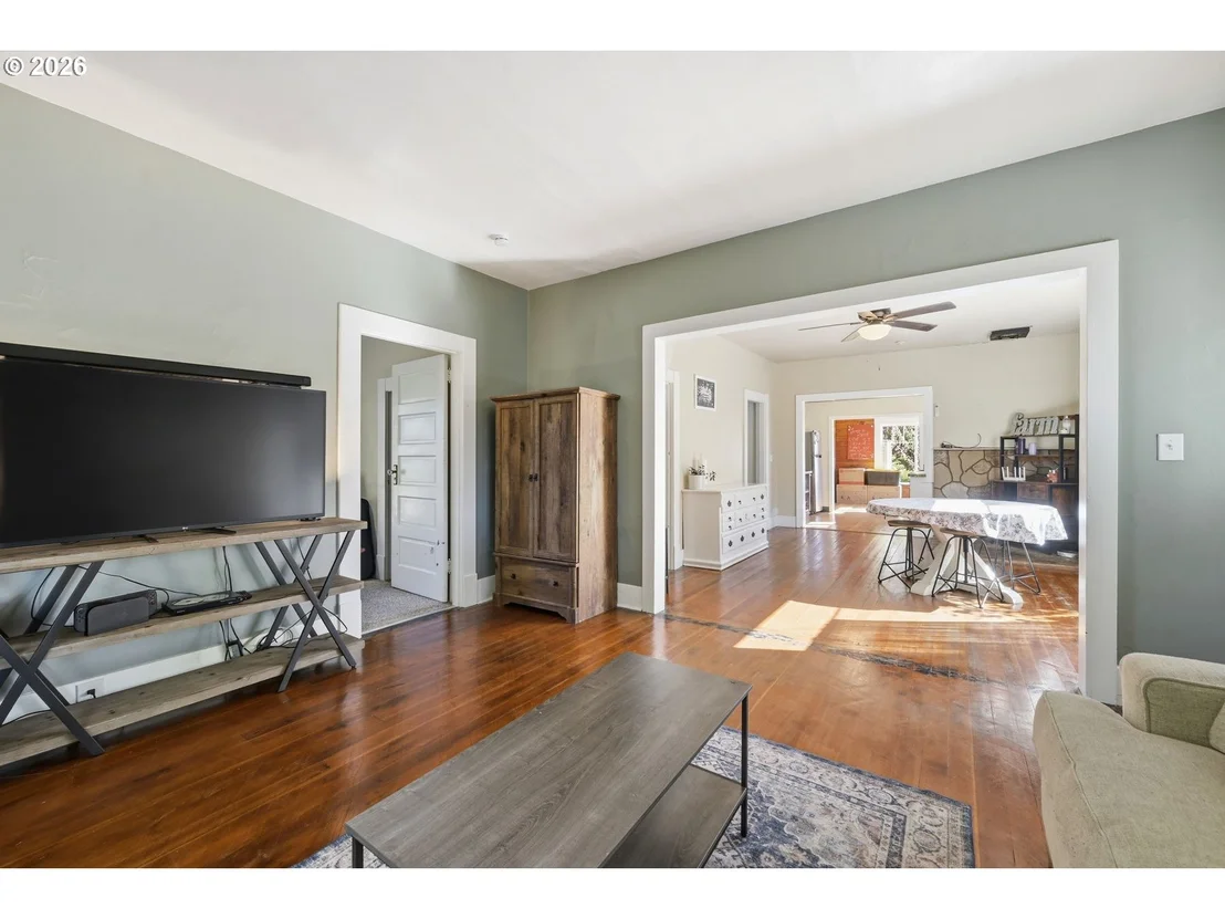 Photo of 32565 BOSTON MILL DR