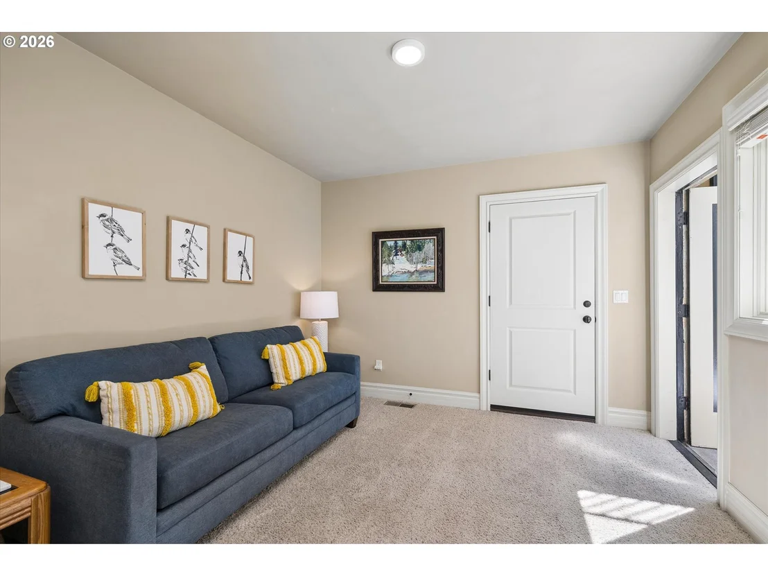 Photo of 2883 LORD BYRON PL