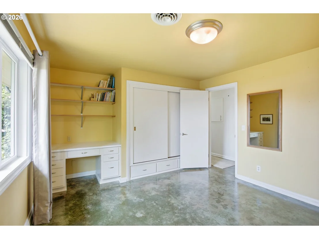 Photo of 60 W 22ND AVE