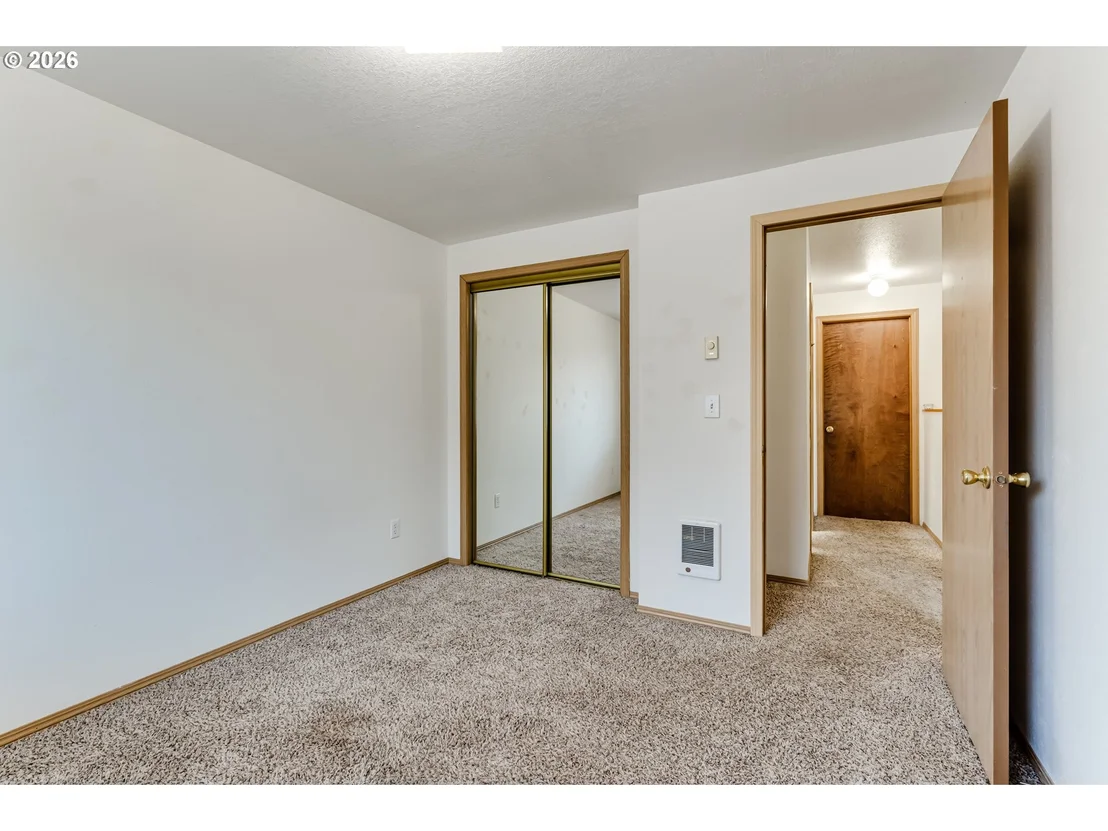 Photo of 112 LEA AVE