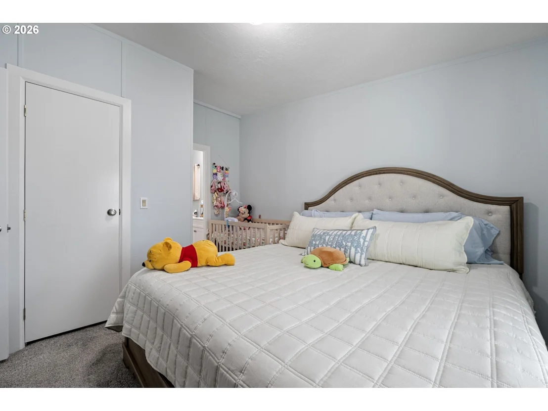 Photo of 518 SCOTTS GLEN DR