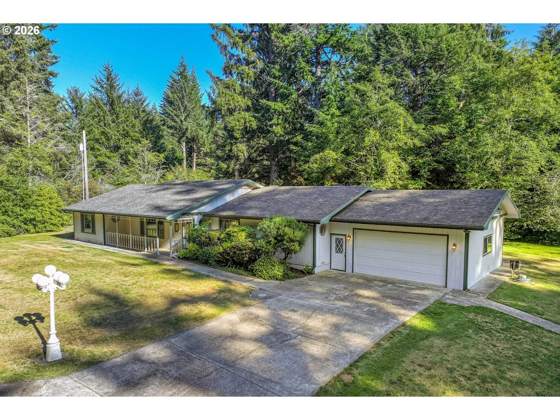 Photo of 84226 CLEAR LAKE RD