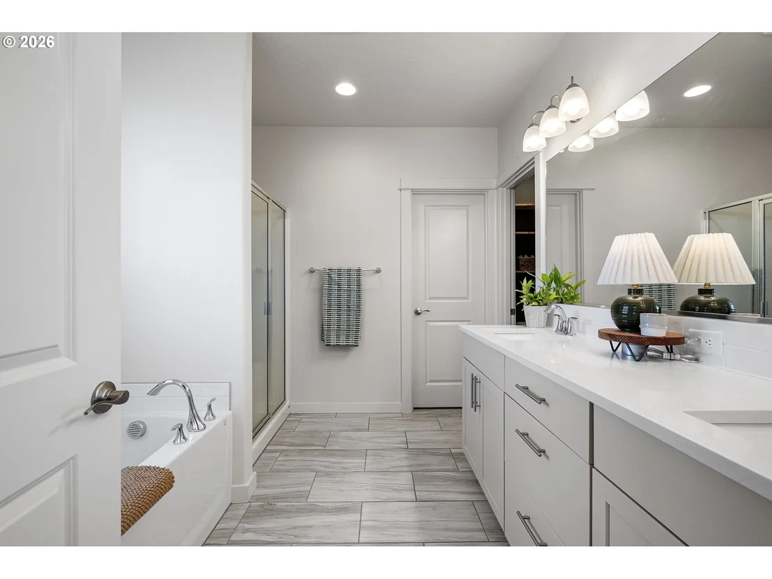 Photo of 763 S 53RD PL