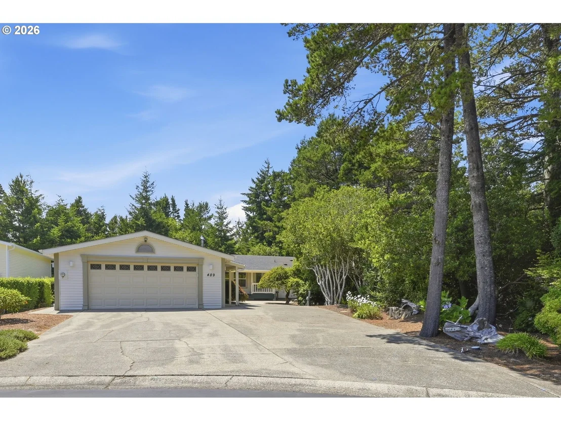 Photo of 489 SHERWOOD LOOP