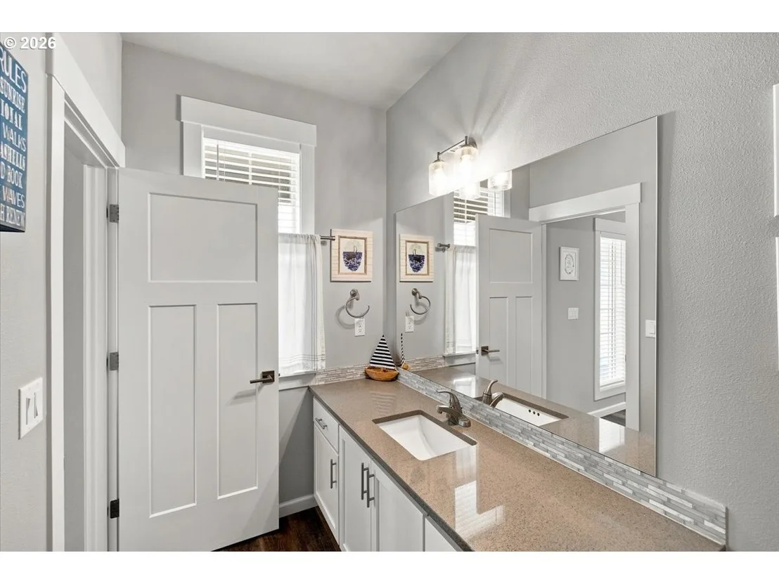 Photo of 5746 NE TUSCAN LOOP