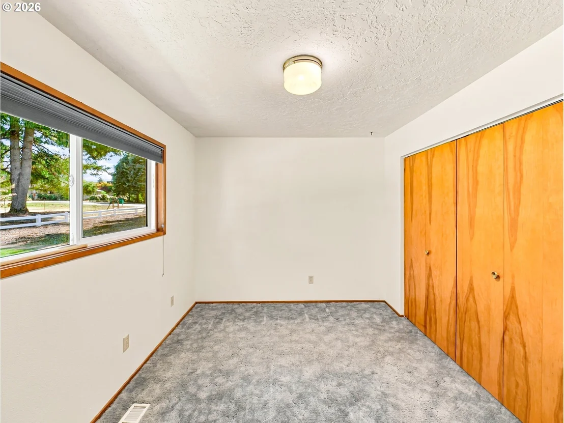 Photo of 40425 SE TRUBEL RD