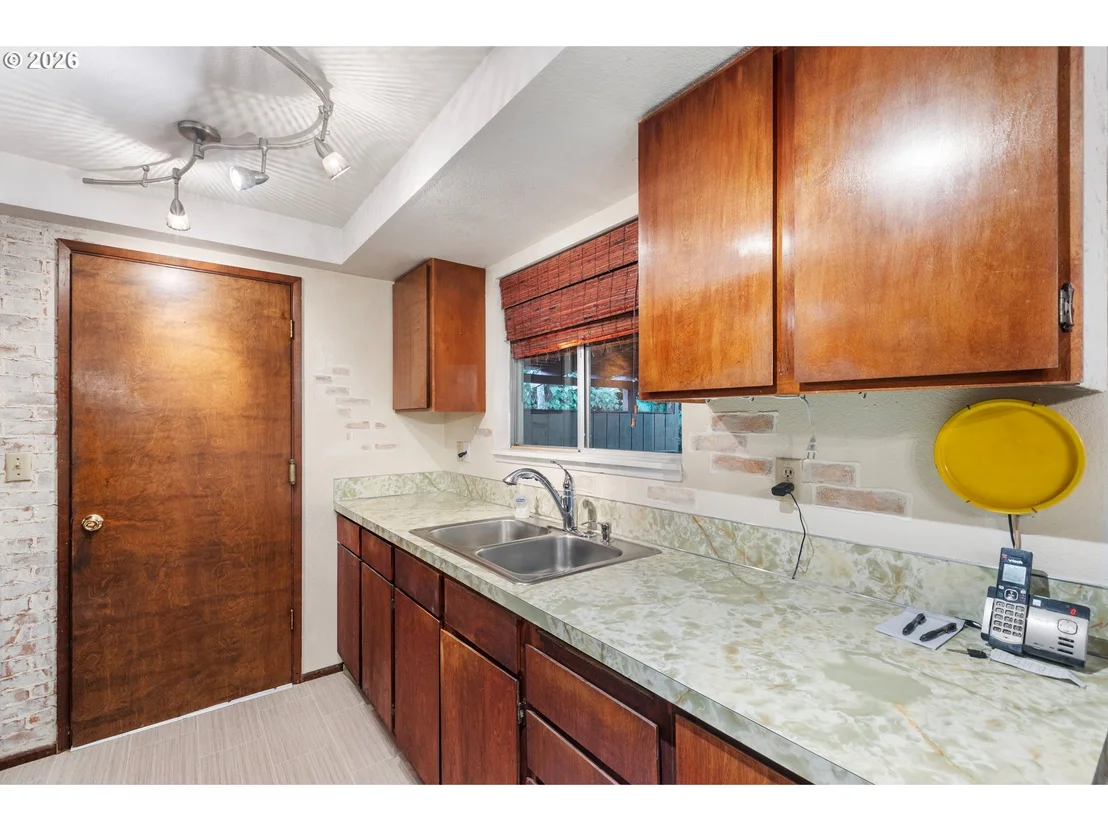 Photo of 273 EDDY ST