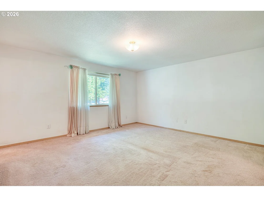 Photo of 17284 KINGFISHER DR