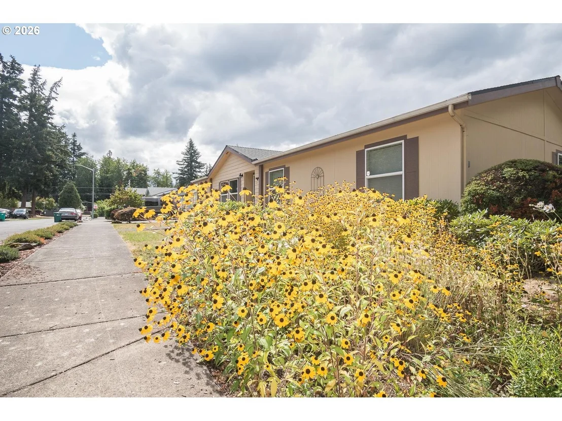Photo of 119 SE 216TH AVE