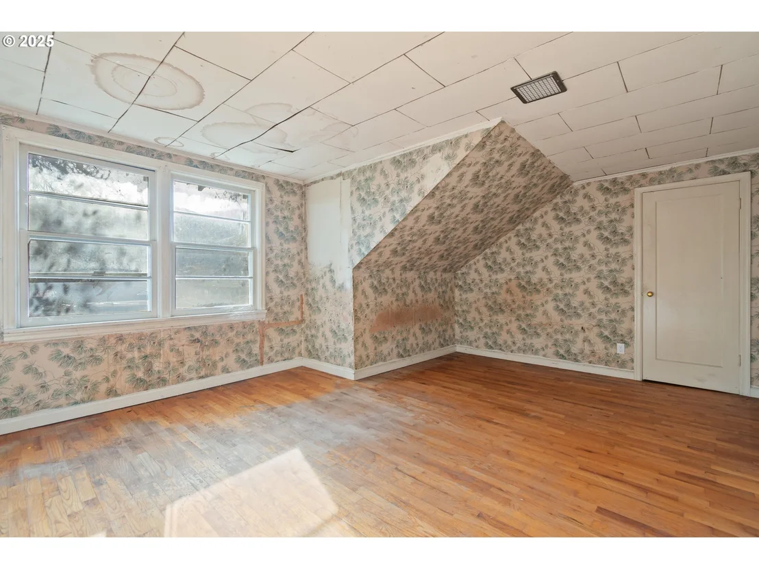 Photo of 412 GARDNER AVE