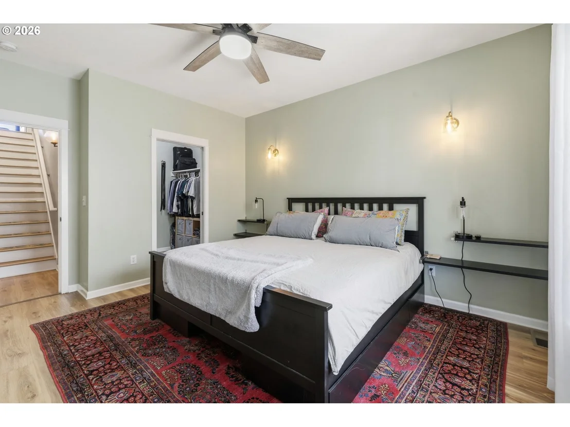 Photo of 2910 RIVER RD