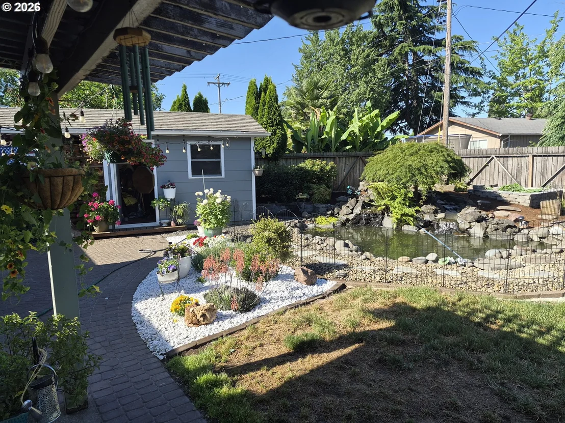 Photo of 2460 DEBRA DR
