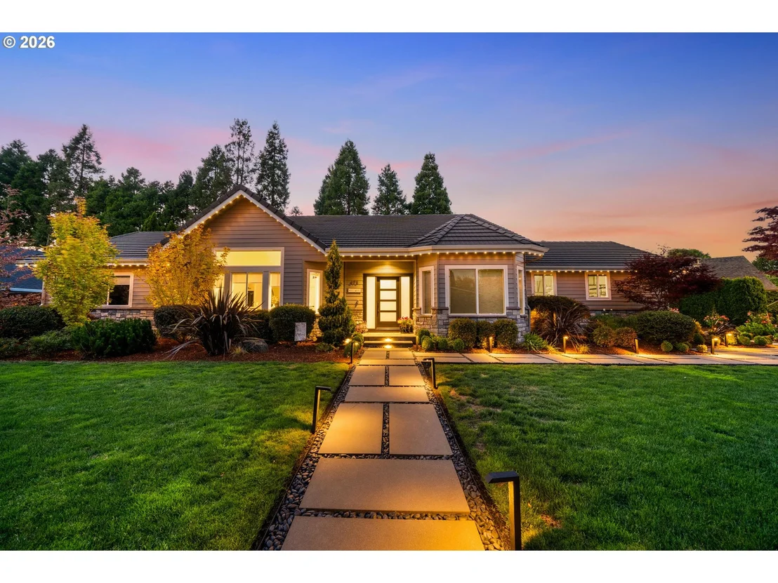 Photo of 673 SHORELINE WAY