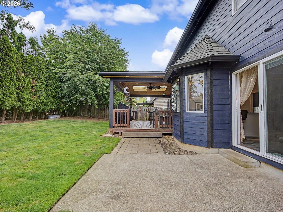Photo of 3008 SE LAURA AVE