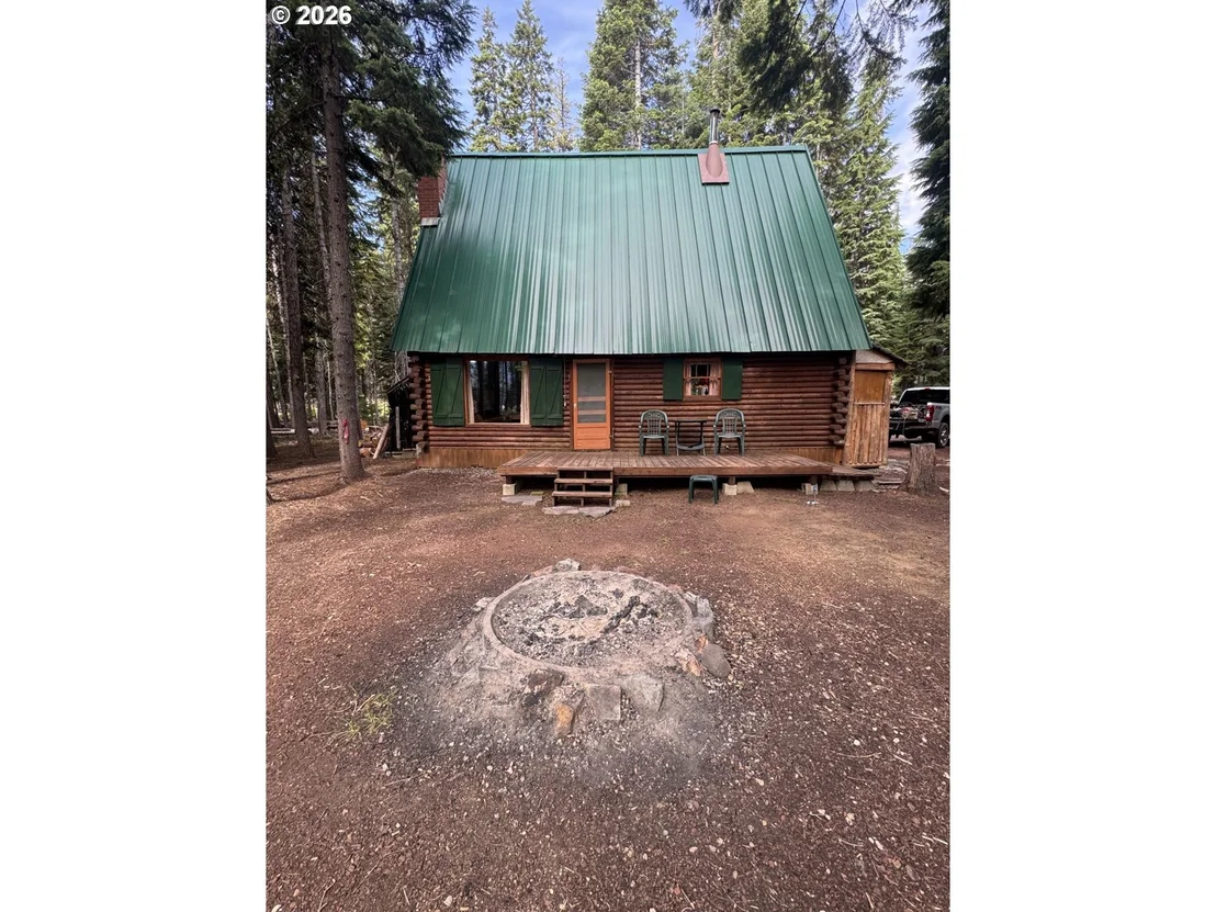 Photo of 10 DIAMOND LAKE LOOP