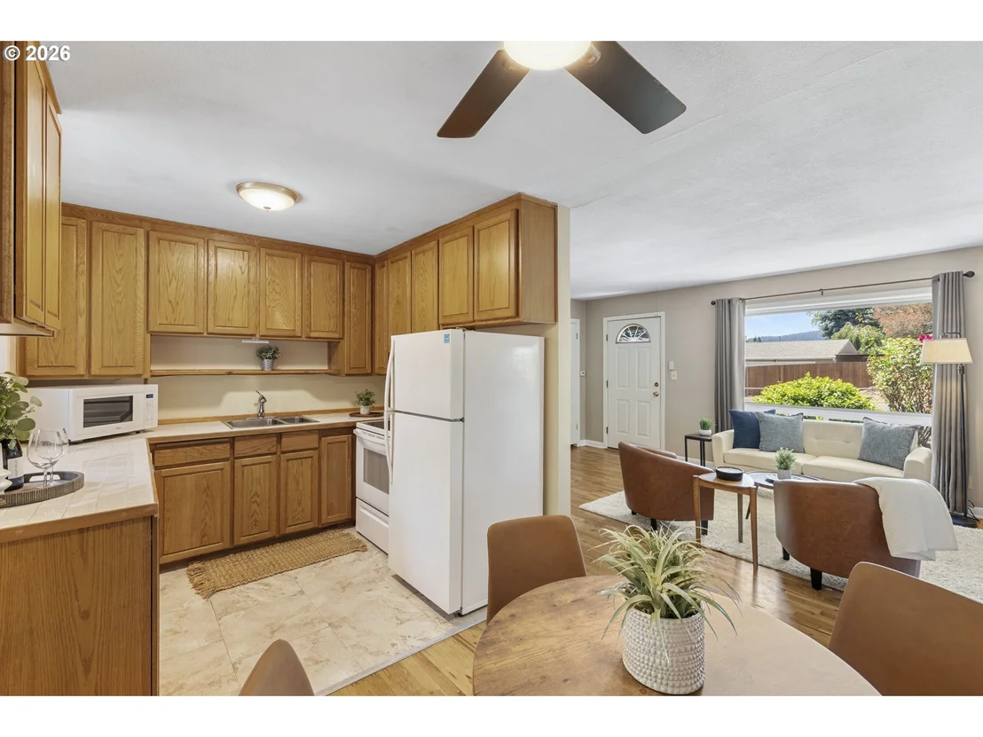 Photo of 845 CORNELL AVE