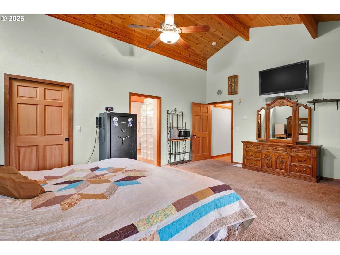 Photo of 6700 UPPER OLALLA RD