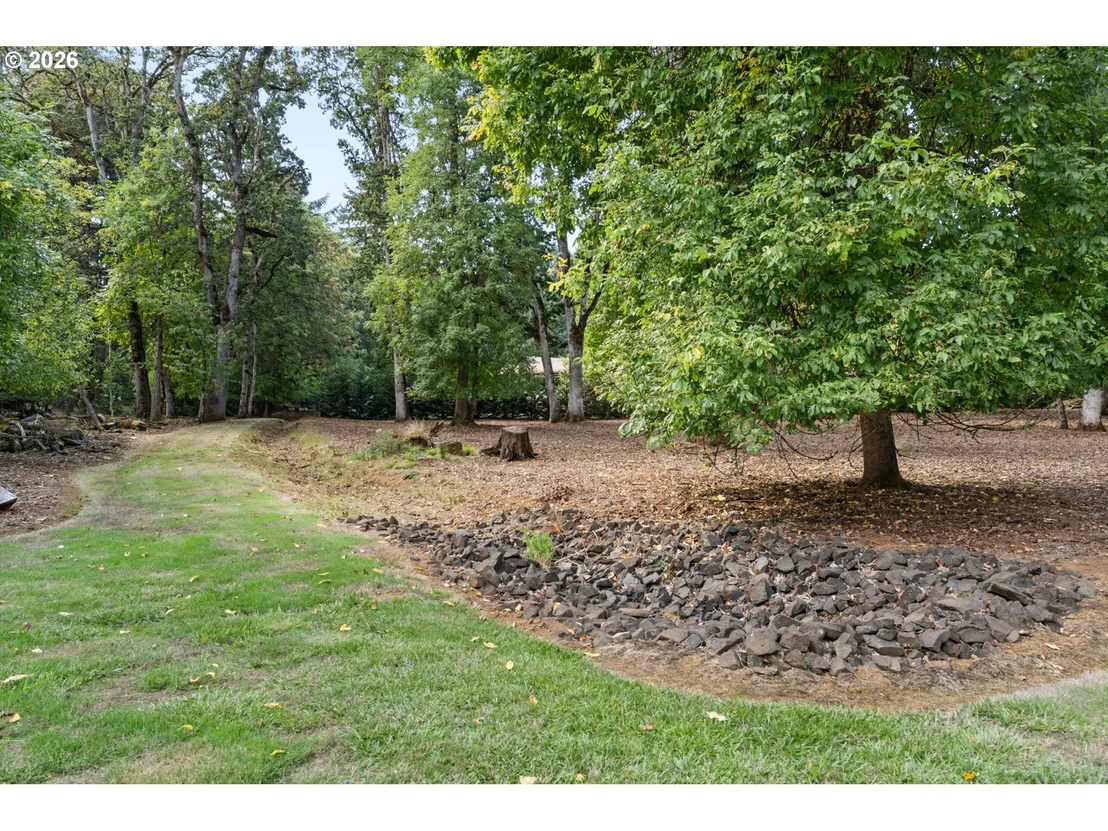Photo of 26385 SHADY OAK DR