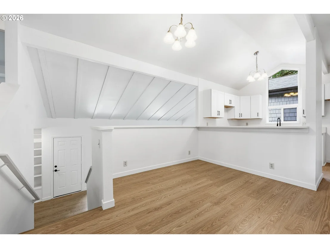 Photo of 7048 GLACIER DR