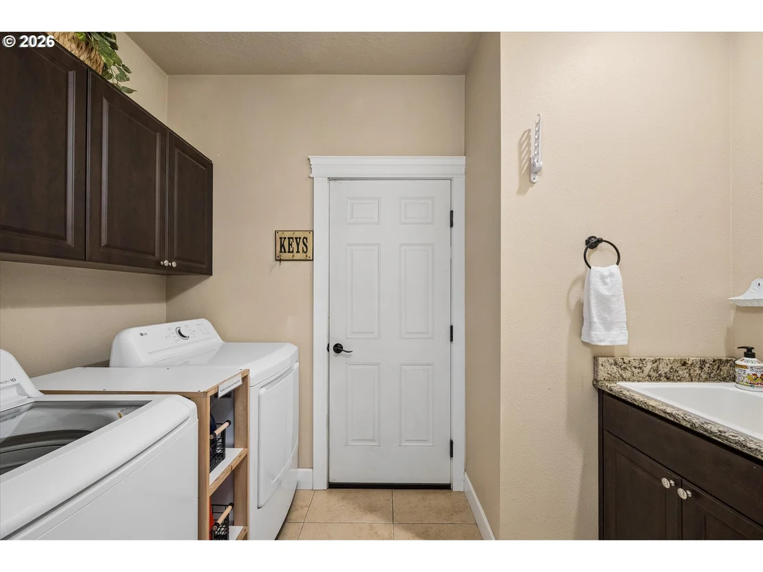 Photo of 2991 Yolanda AVE