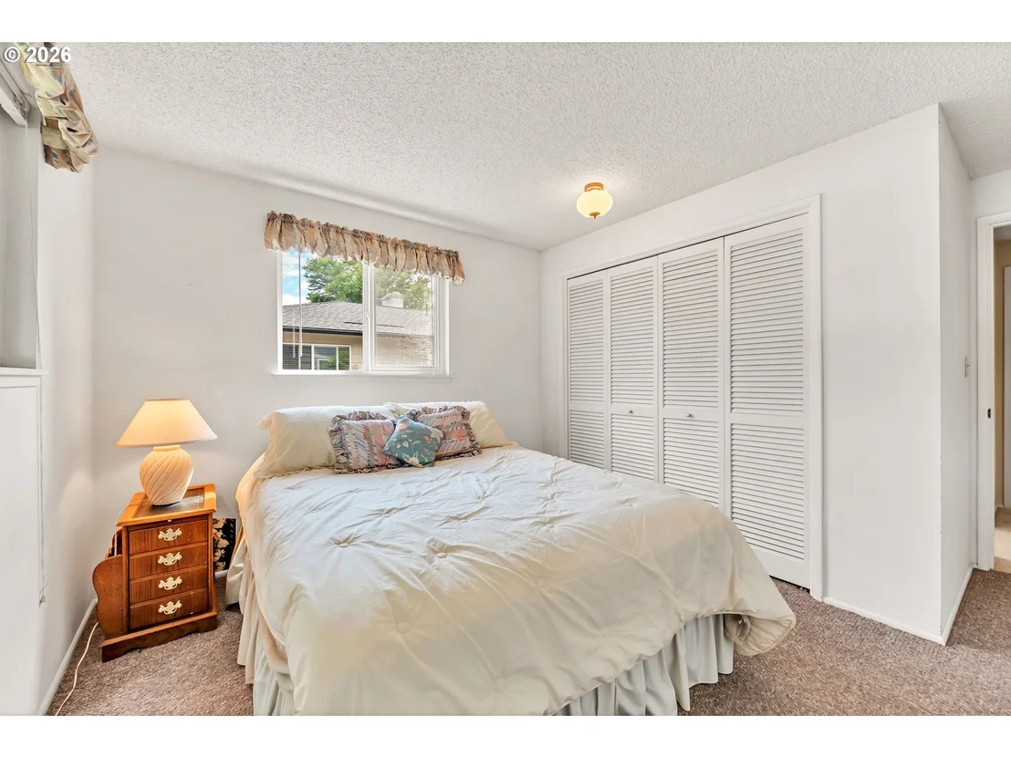 Photo of 1922 SPRINGHILL DR