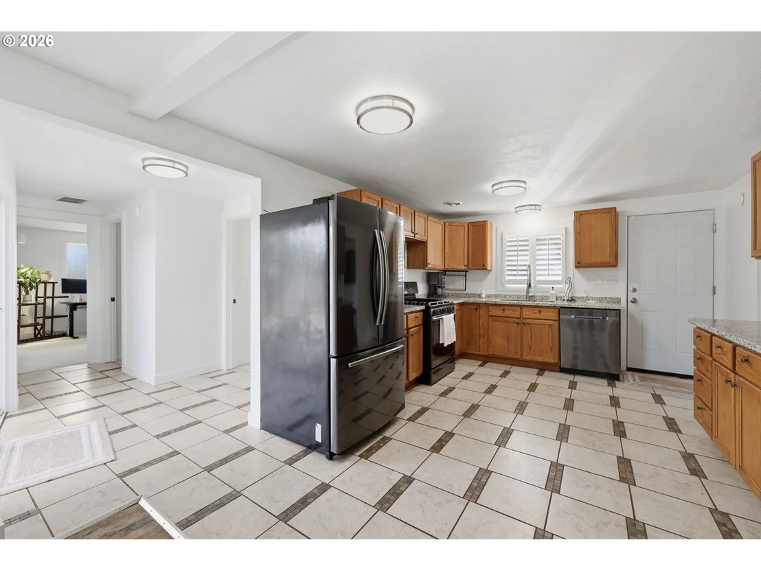 Photo of 4060 WOOD AVE