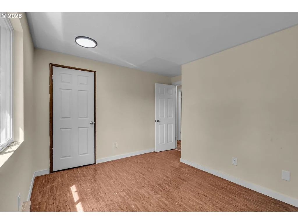 Photo of 211 FOX ST
