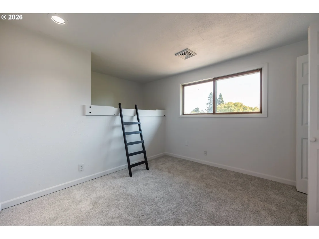 Photo of 3759 KEELER AVE