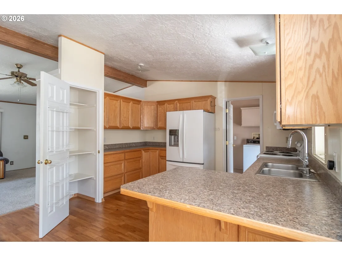 Photo of 190 TWIN OAKS LOOP