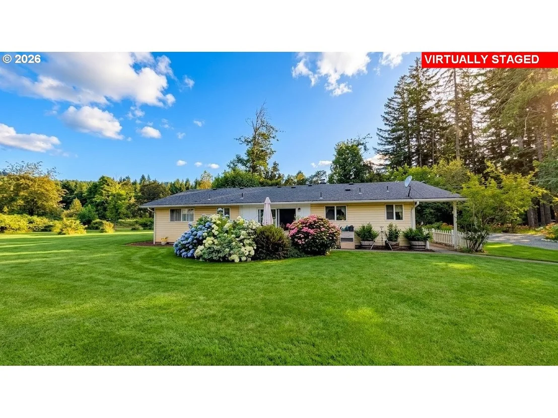 Photo of 36991 ROW RIVER RD