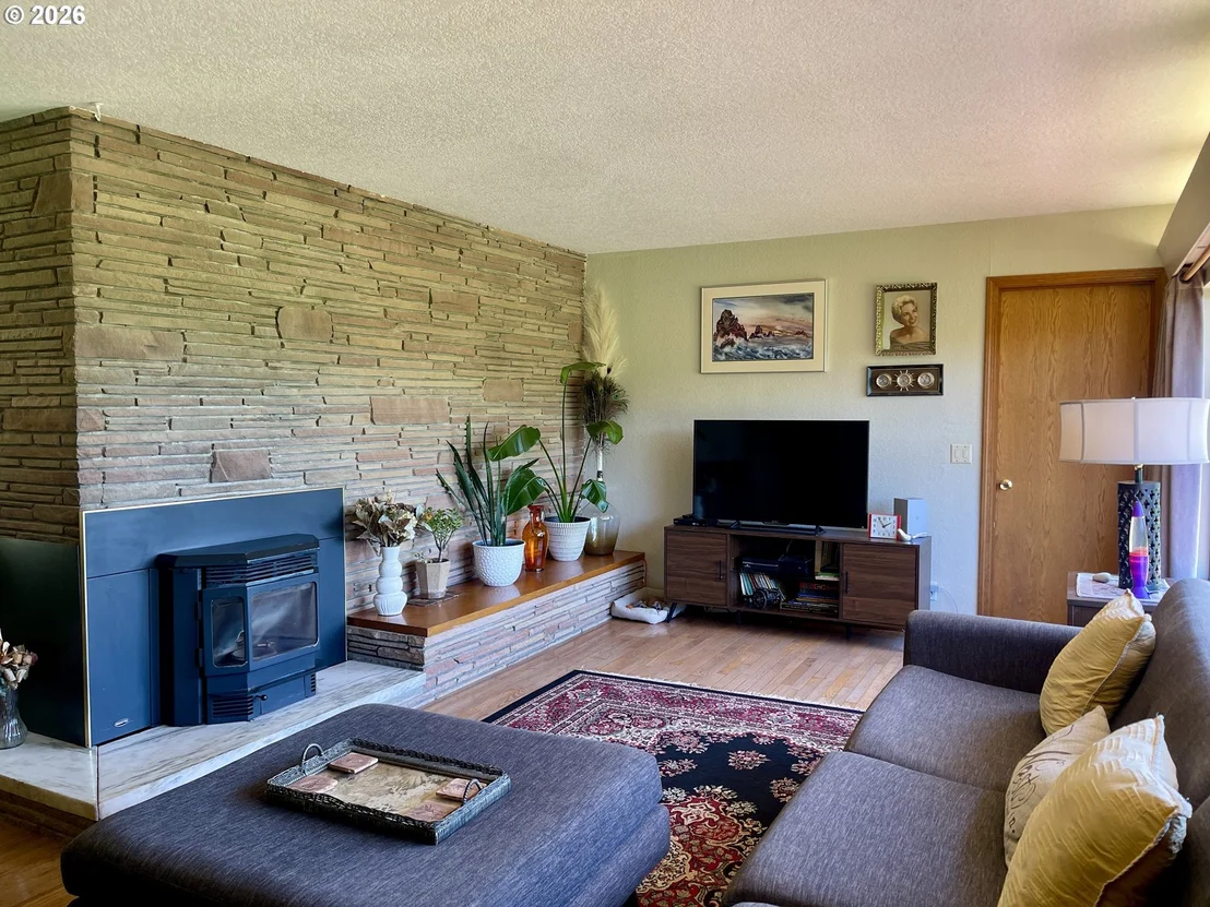 Photo of 54824 ROBINSON RD