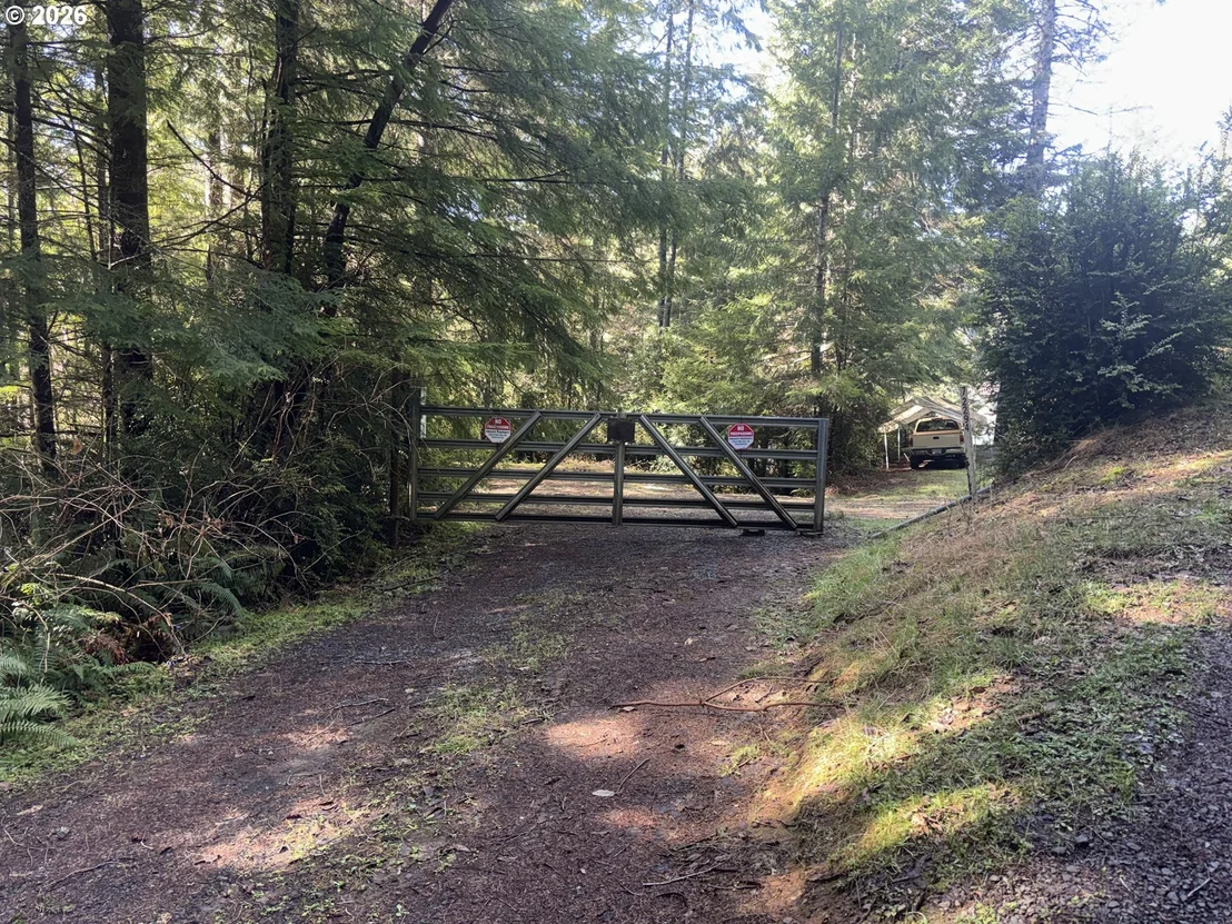 Photo of 72294 POTLATCH RD