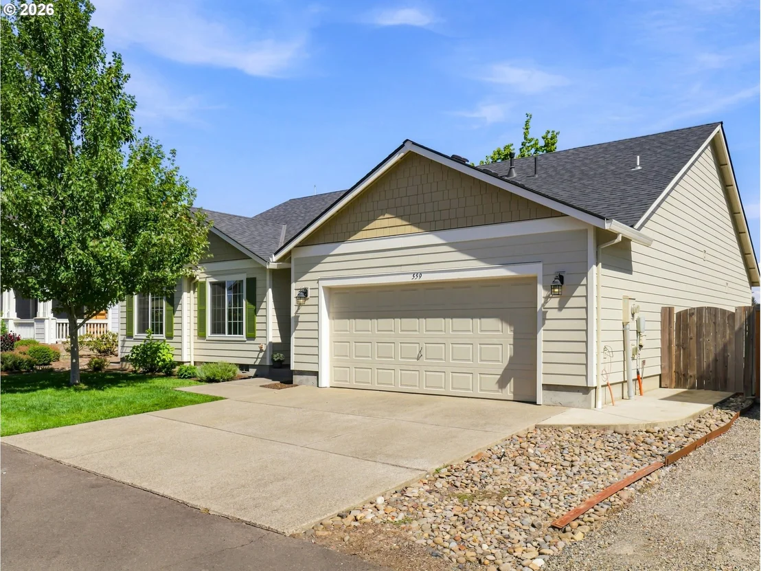 Photo of 559 ANDRIAN CT