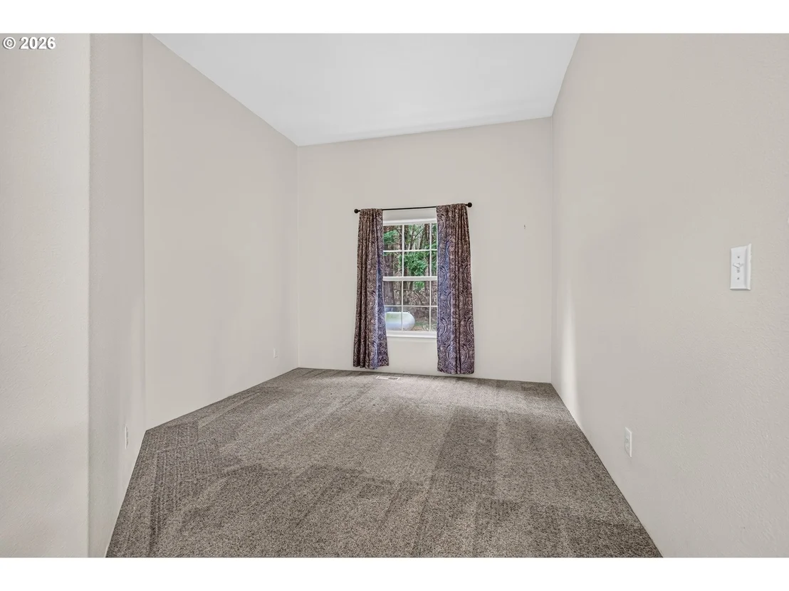 Photo of 530 INGALLS LN