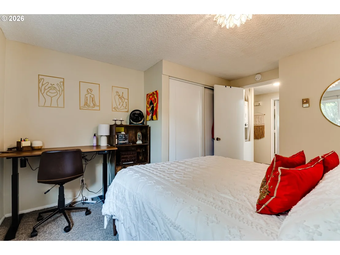 Photo of Unit A at 4083 DONALD ST