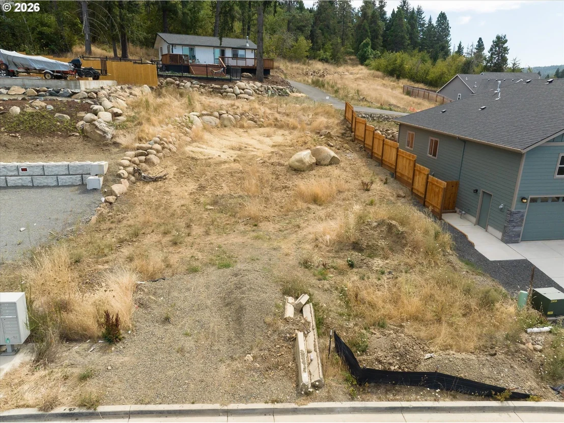Photo of 775 BOULDER LOOP